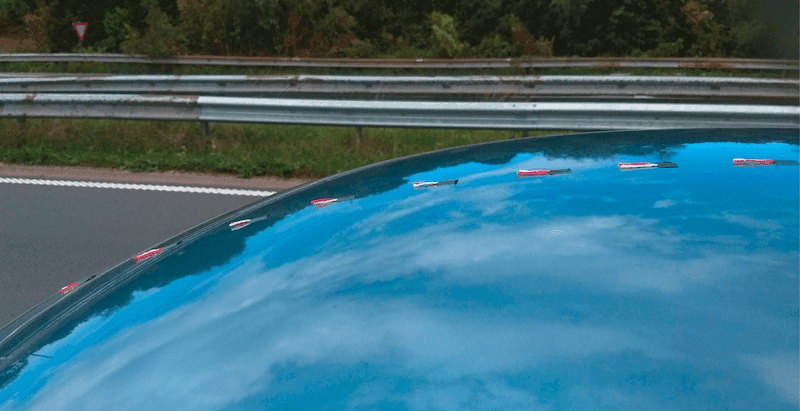 Tufts on the rear section of the roof remained stable, suggesting that the flow had re-attached